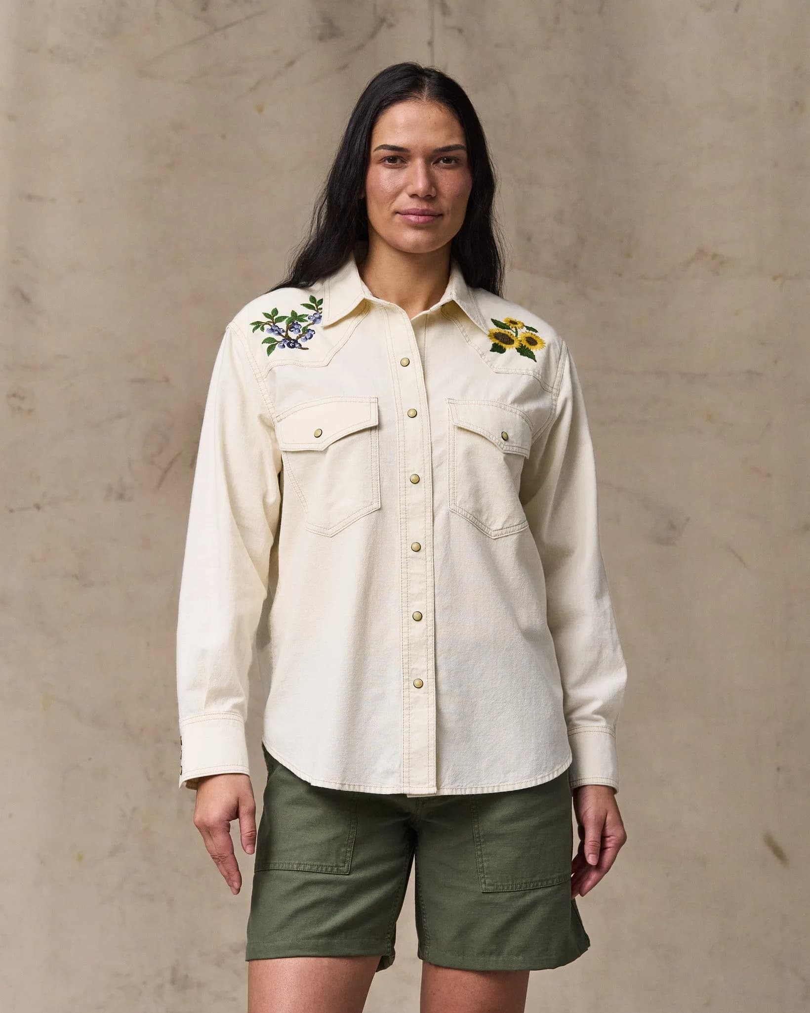 Women's Embroidered Western Shirt - Natural Seed