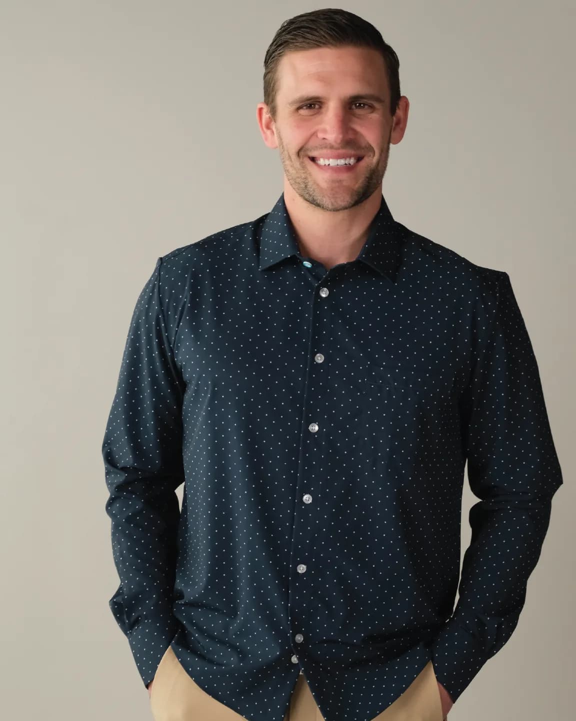 Range Shirt - Navy W/ White Polka Dots