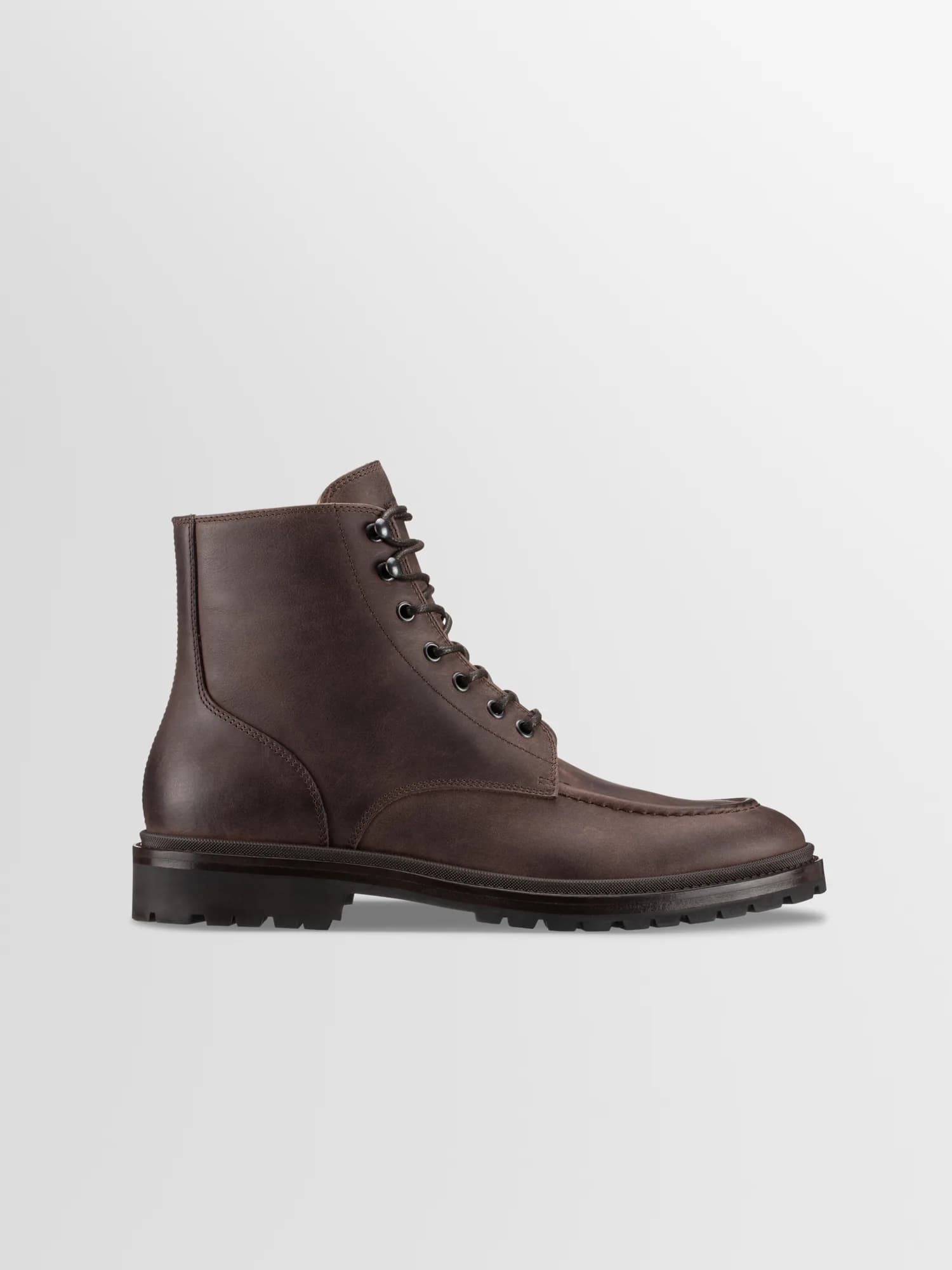 Milo Leather Boot in Chocolate