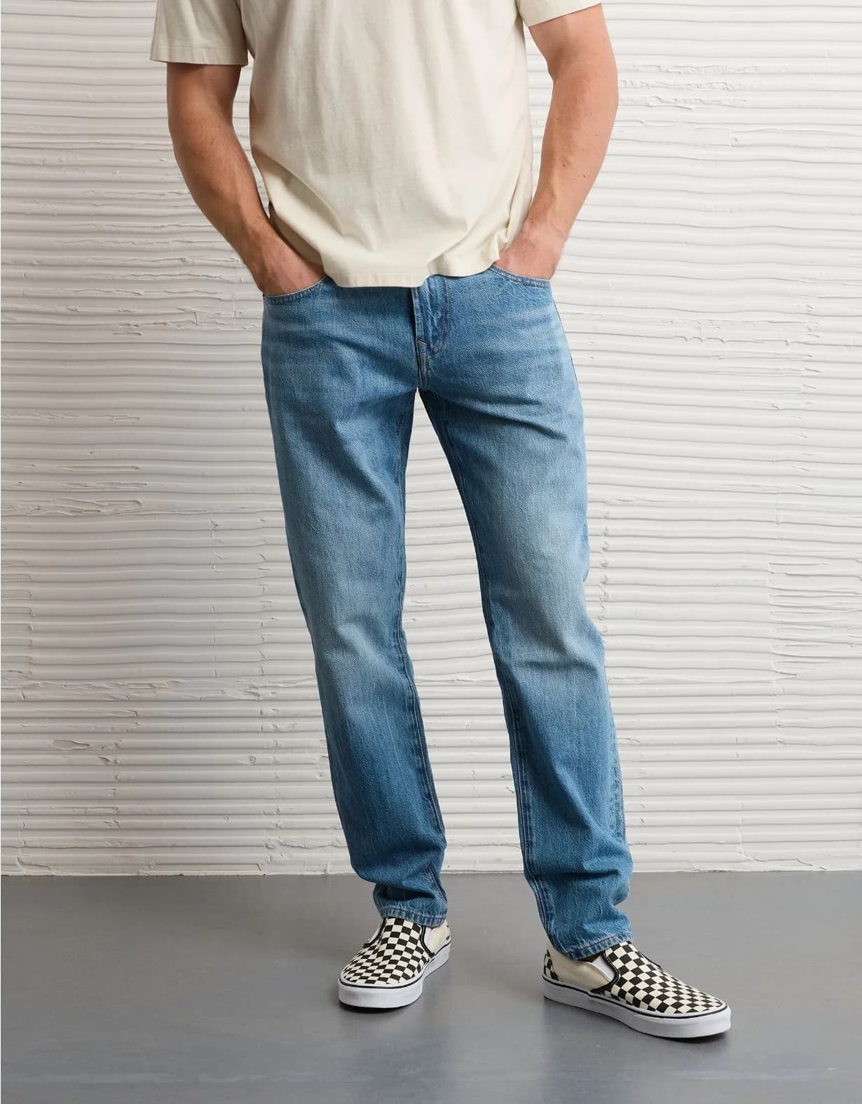 Lightweight Athletic Fit Jean