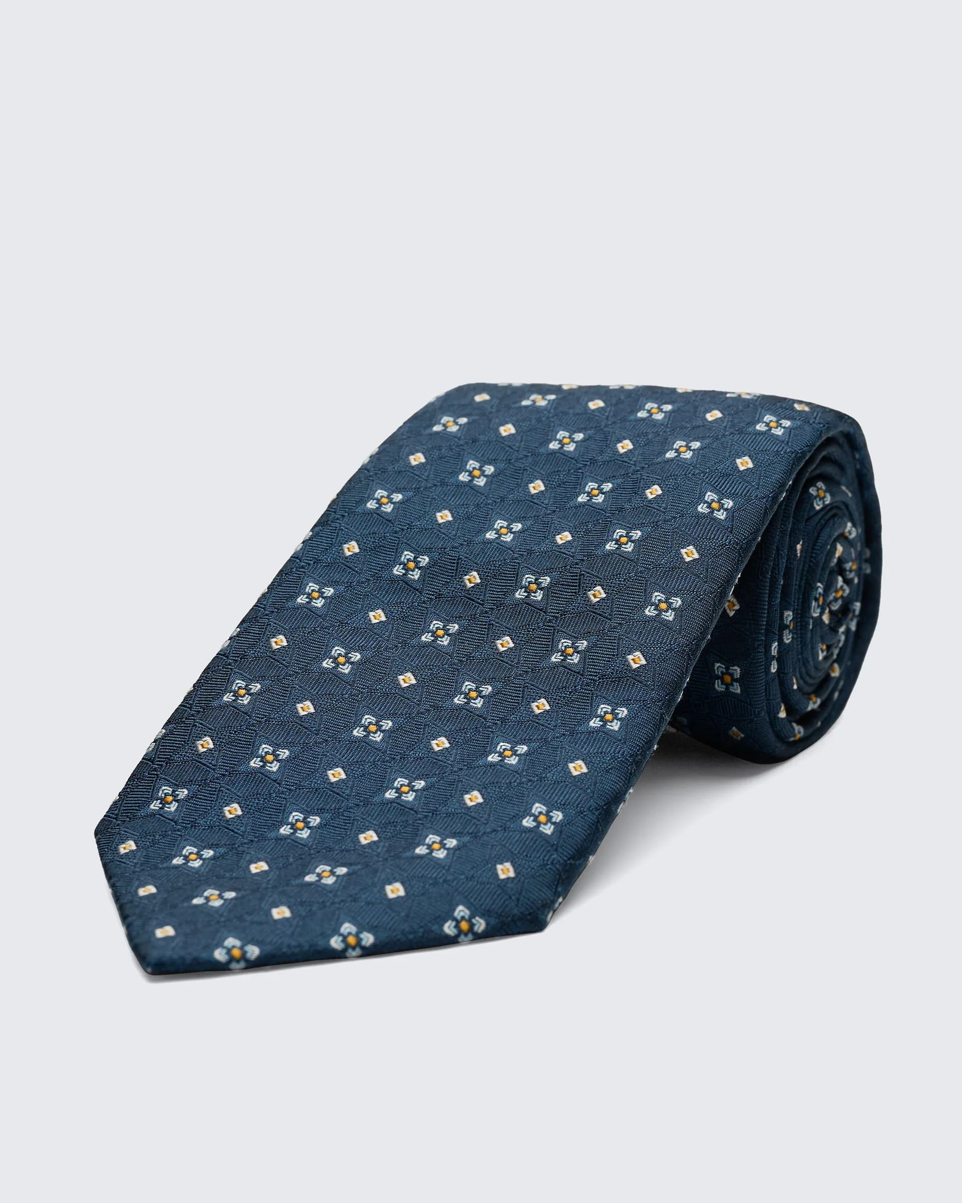Newberry Diamond Tie