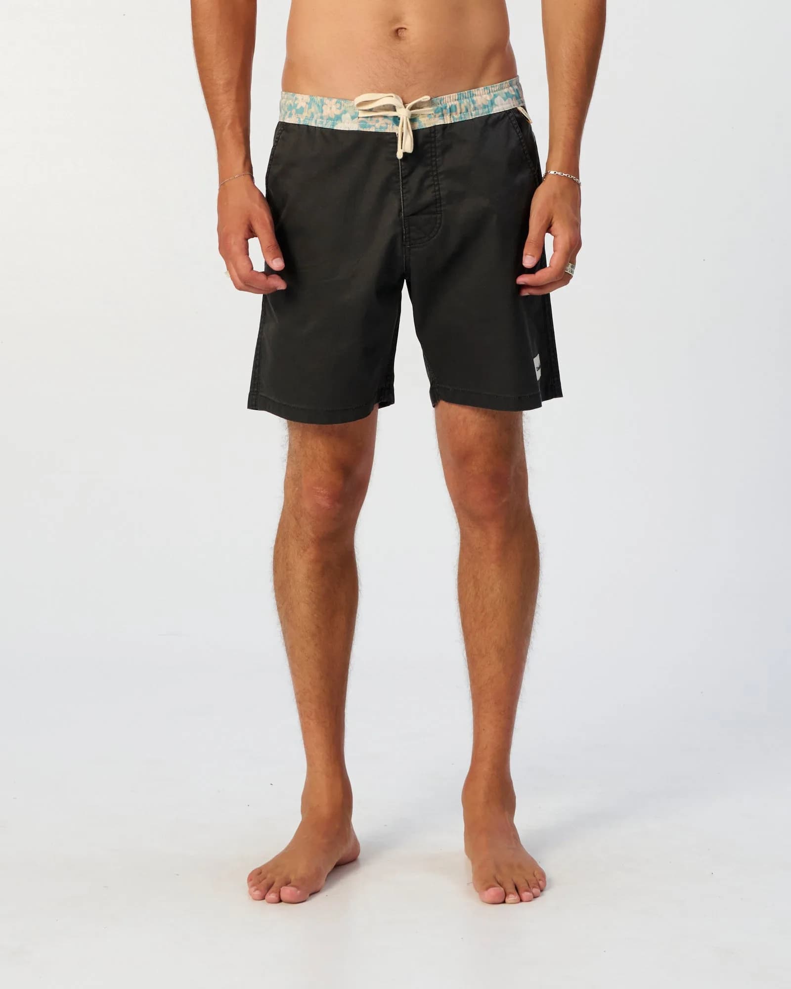 Plain Jane Astro 16" Trunk