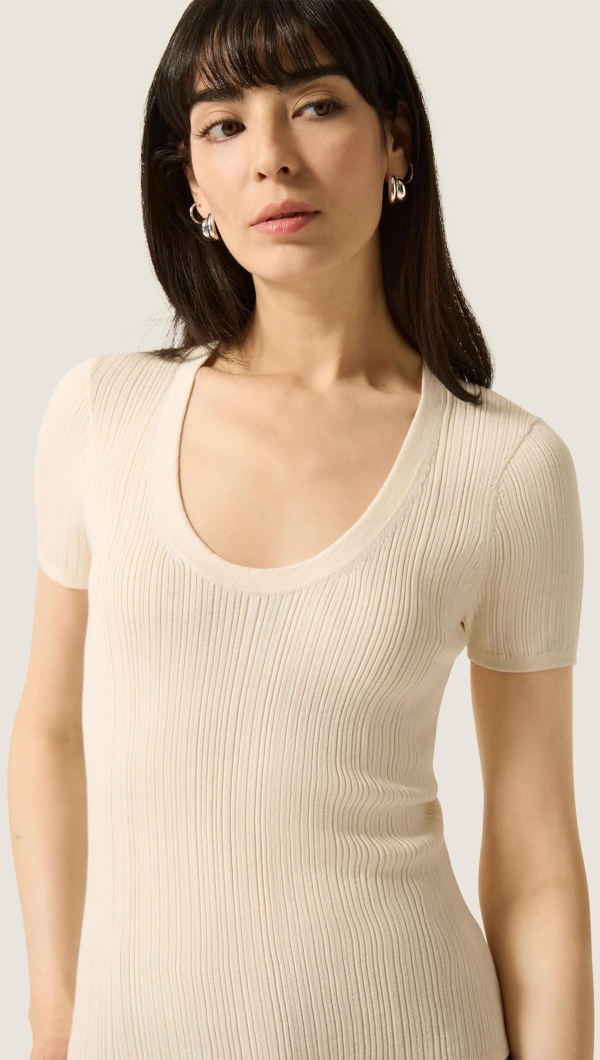 Shortsleeve Scoop Neck in Silk Cotton | Off White