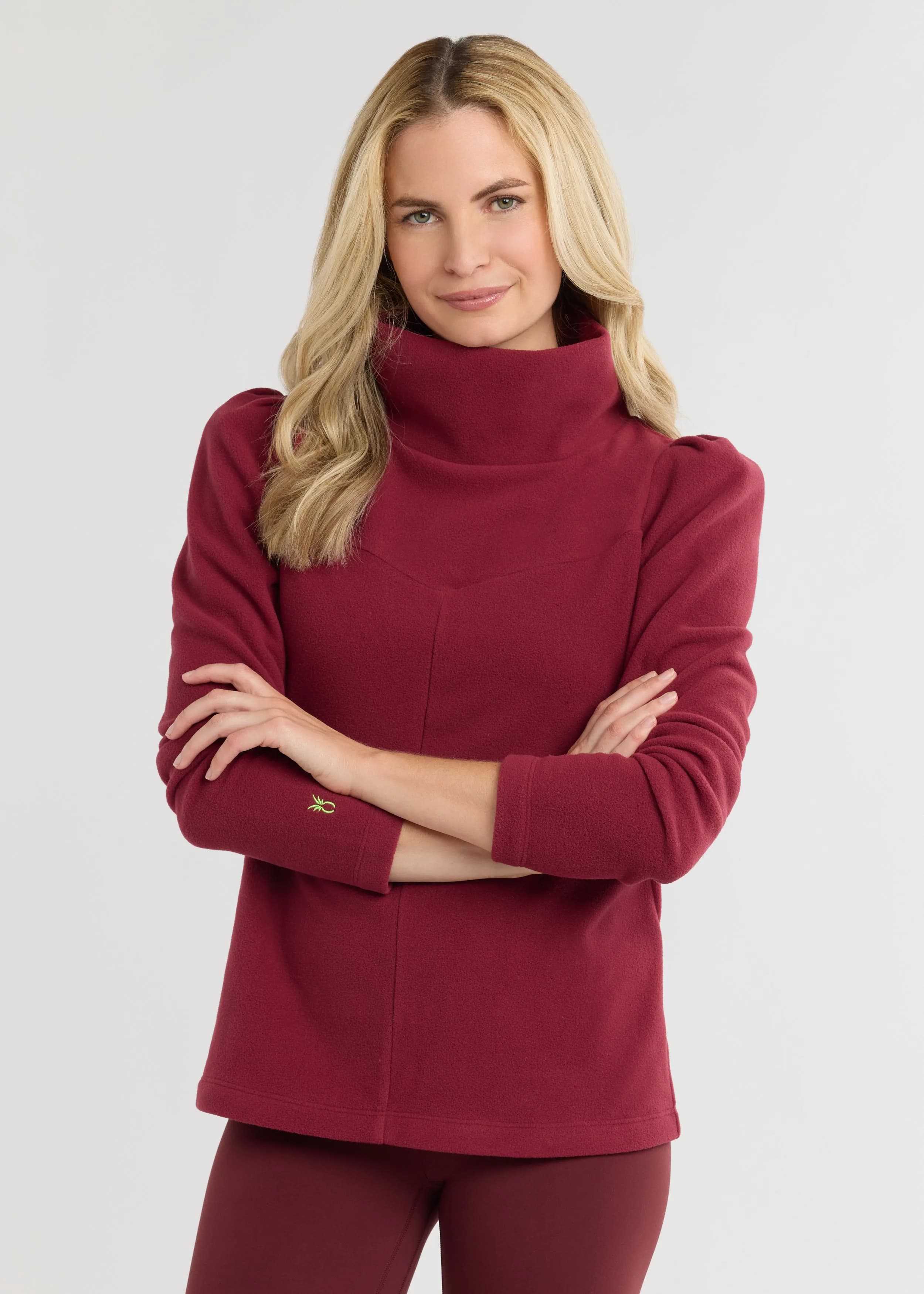 Puff Sleeve Turtleneck in Vello Fleece (Burgundy)