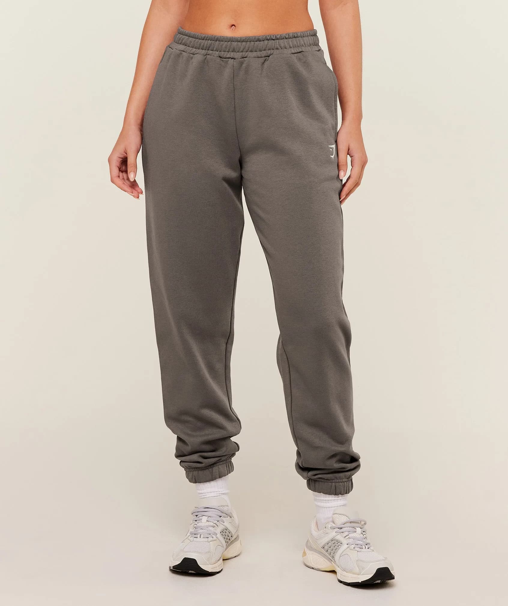 Training Fleece Joggers - Cool Brown