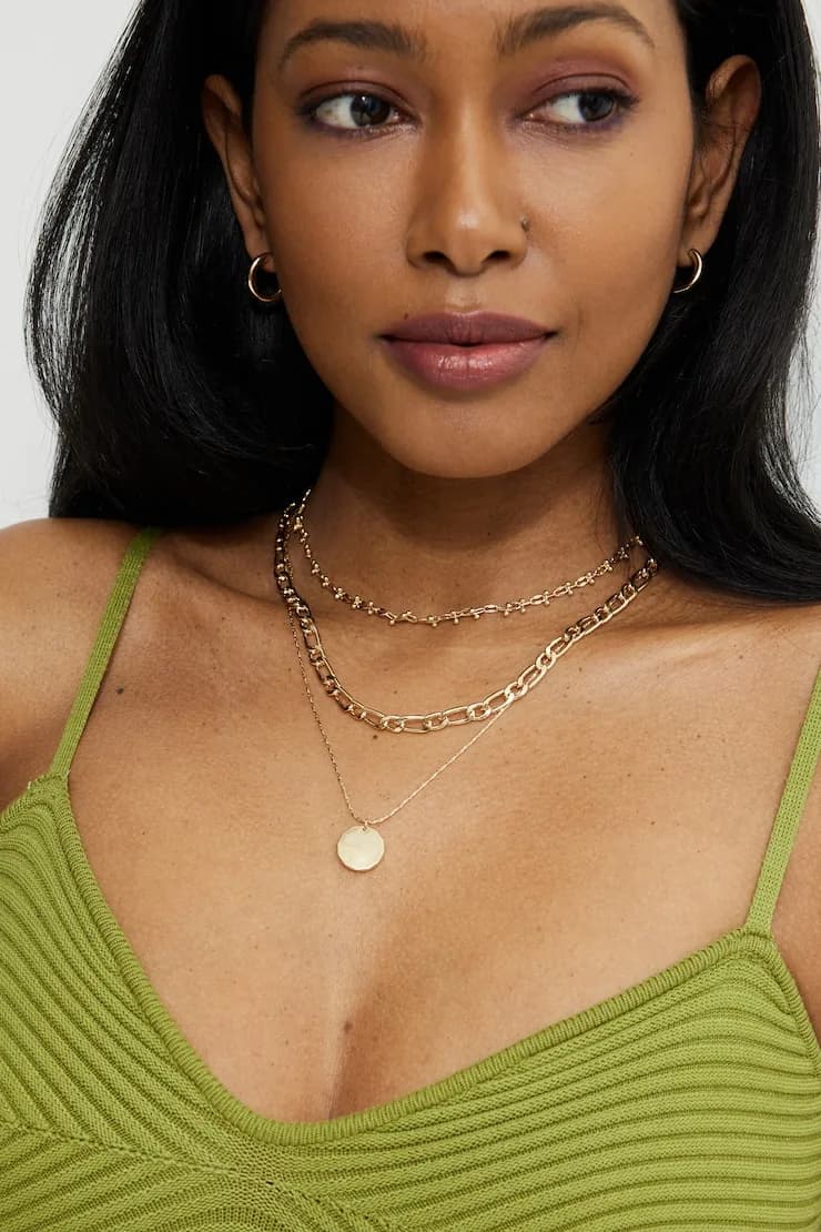 Layered Diamond Cut Pendant Necklace