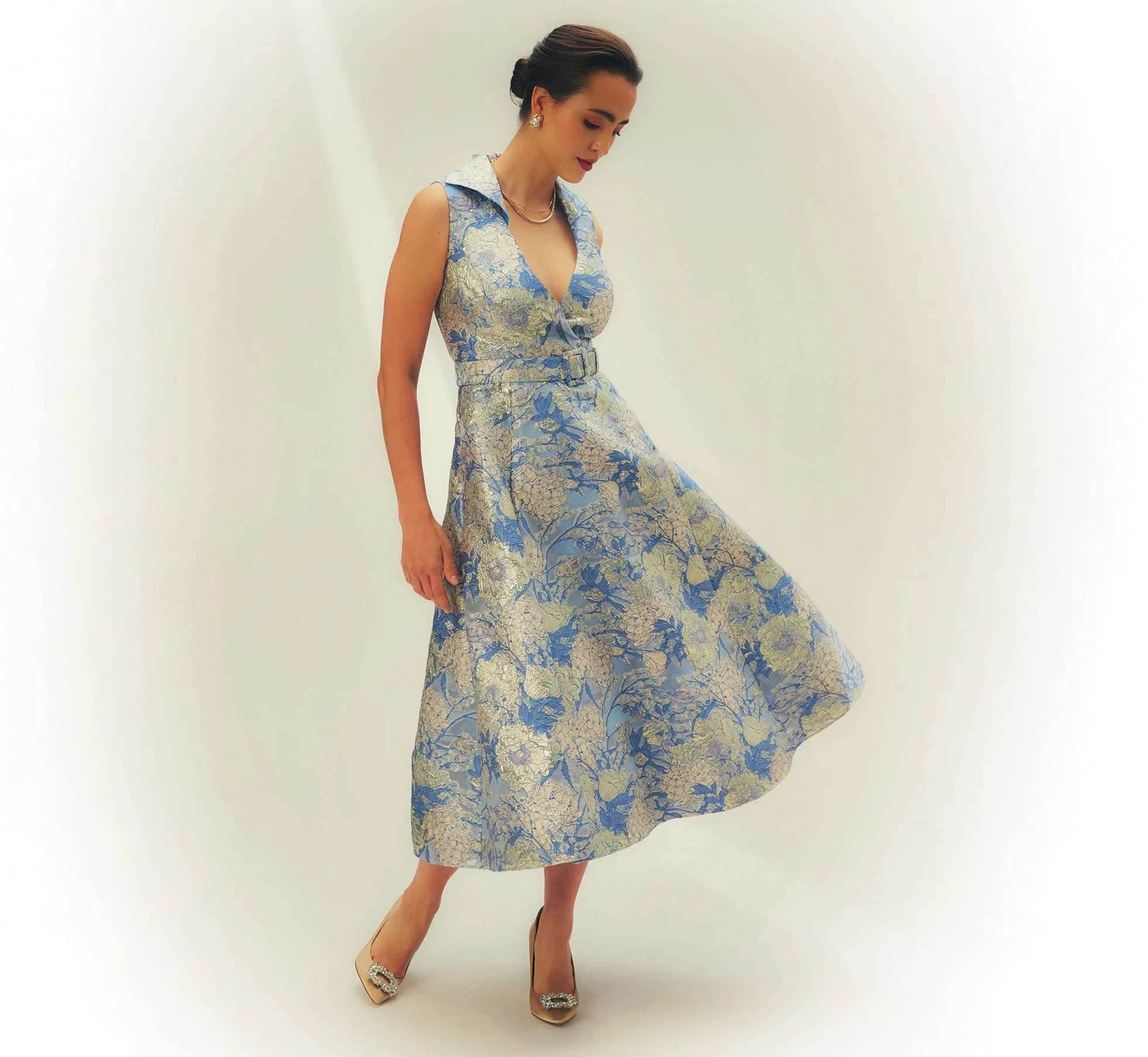 Hydrangea Floral Jacquard Collared Midi Dress In Blue Multi