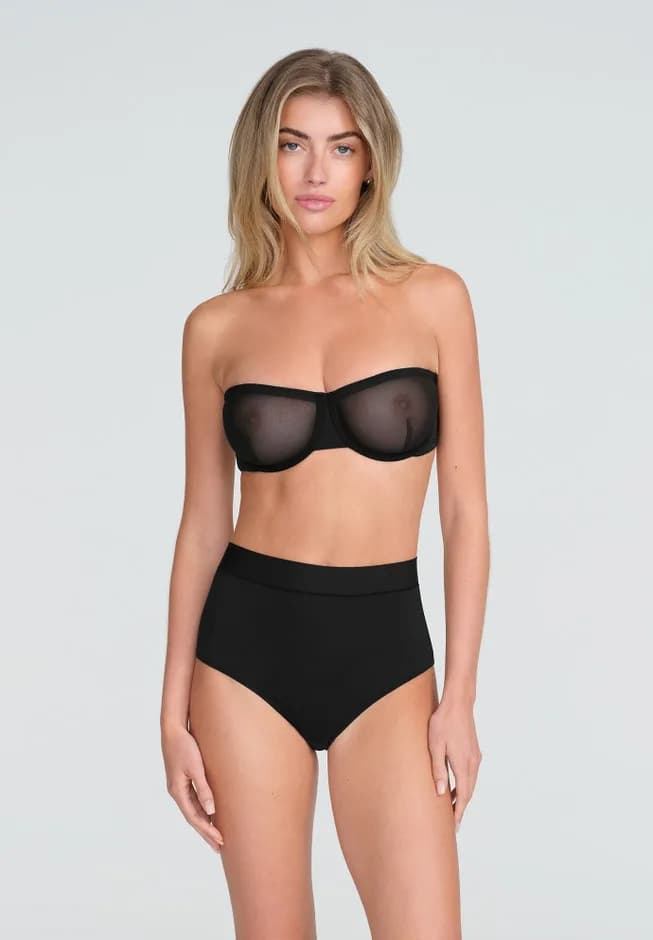 The Strapless Convertible