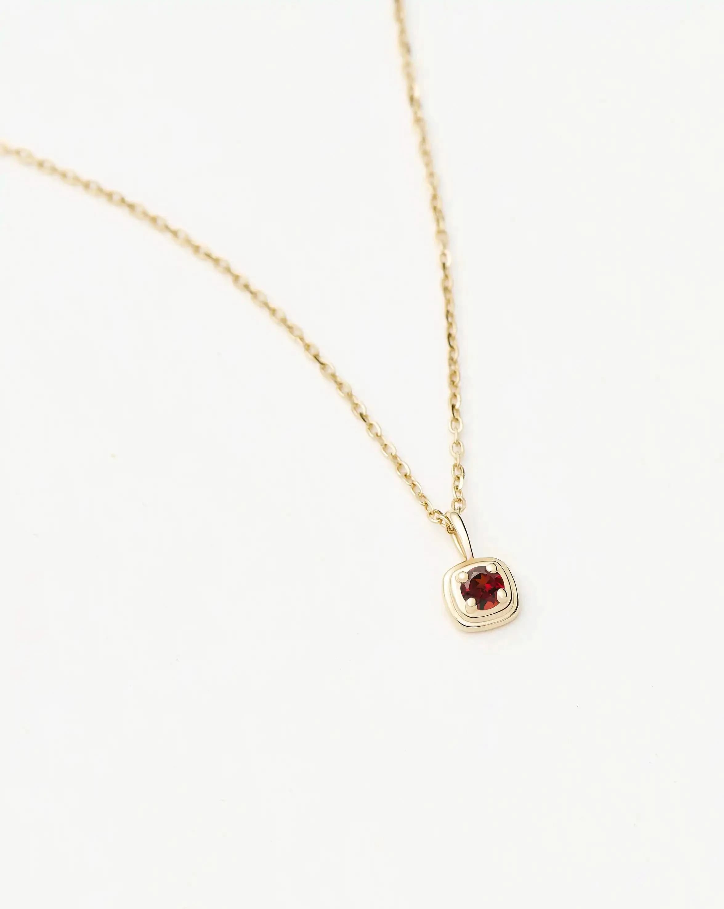 January Birthstone Pendant Necklace | 14ct Solid Gold/Garnet