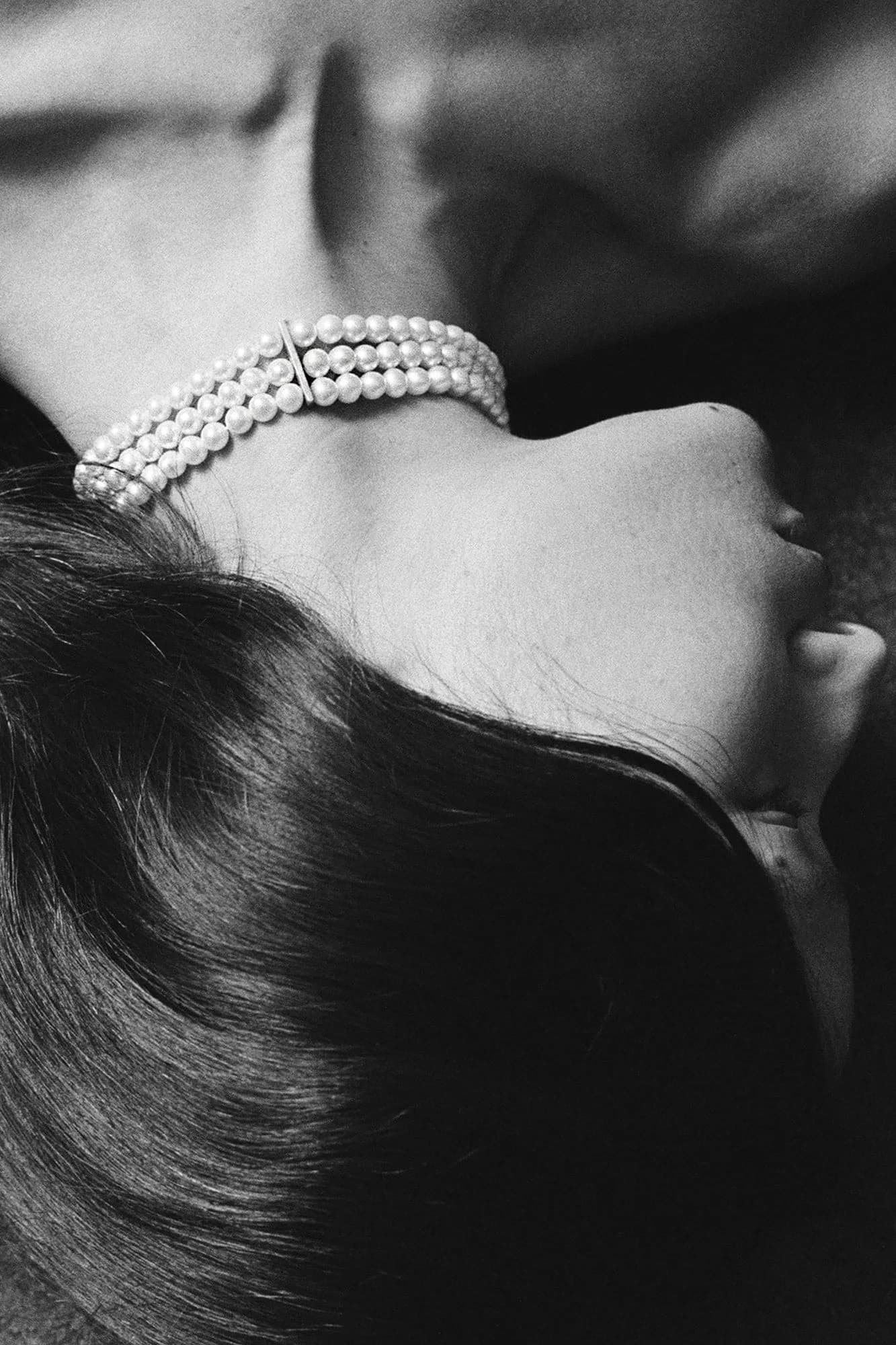 Vermeer Pearl Choker