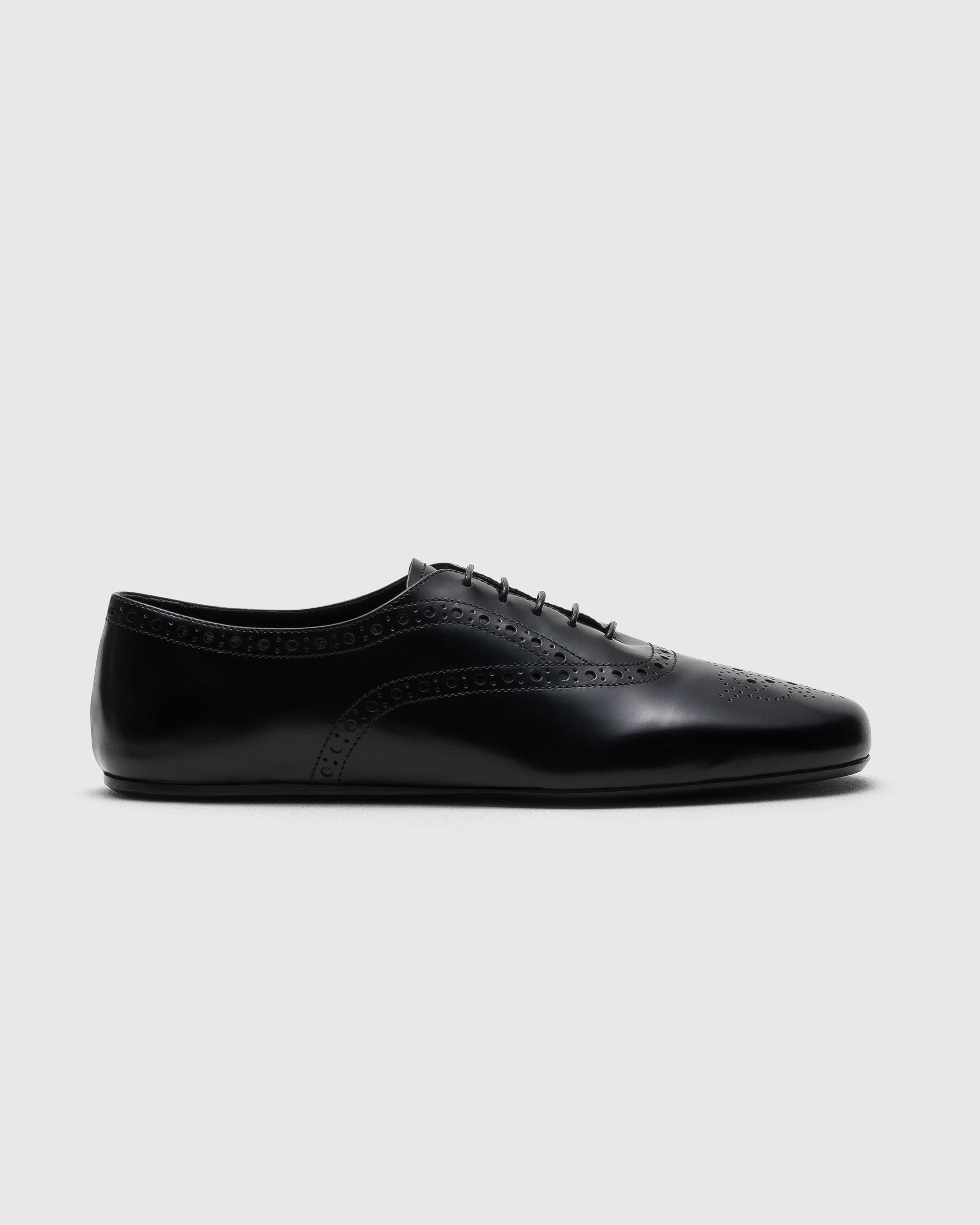 Polished Fumé Leather Oxford Brogue