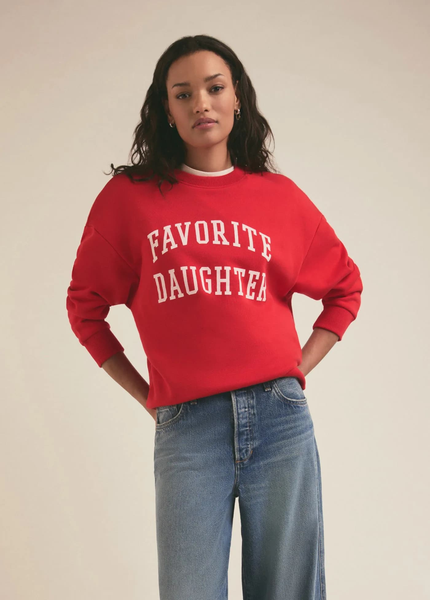 THE COLLEGIATE SWEATSHIRT