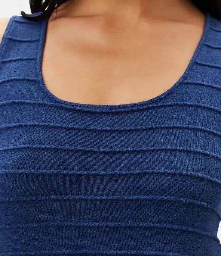 Simple and Stylish: Yvonne Tank