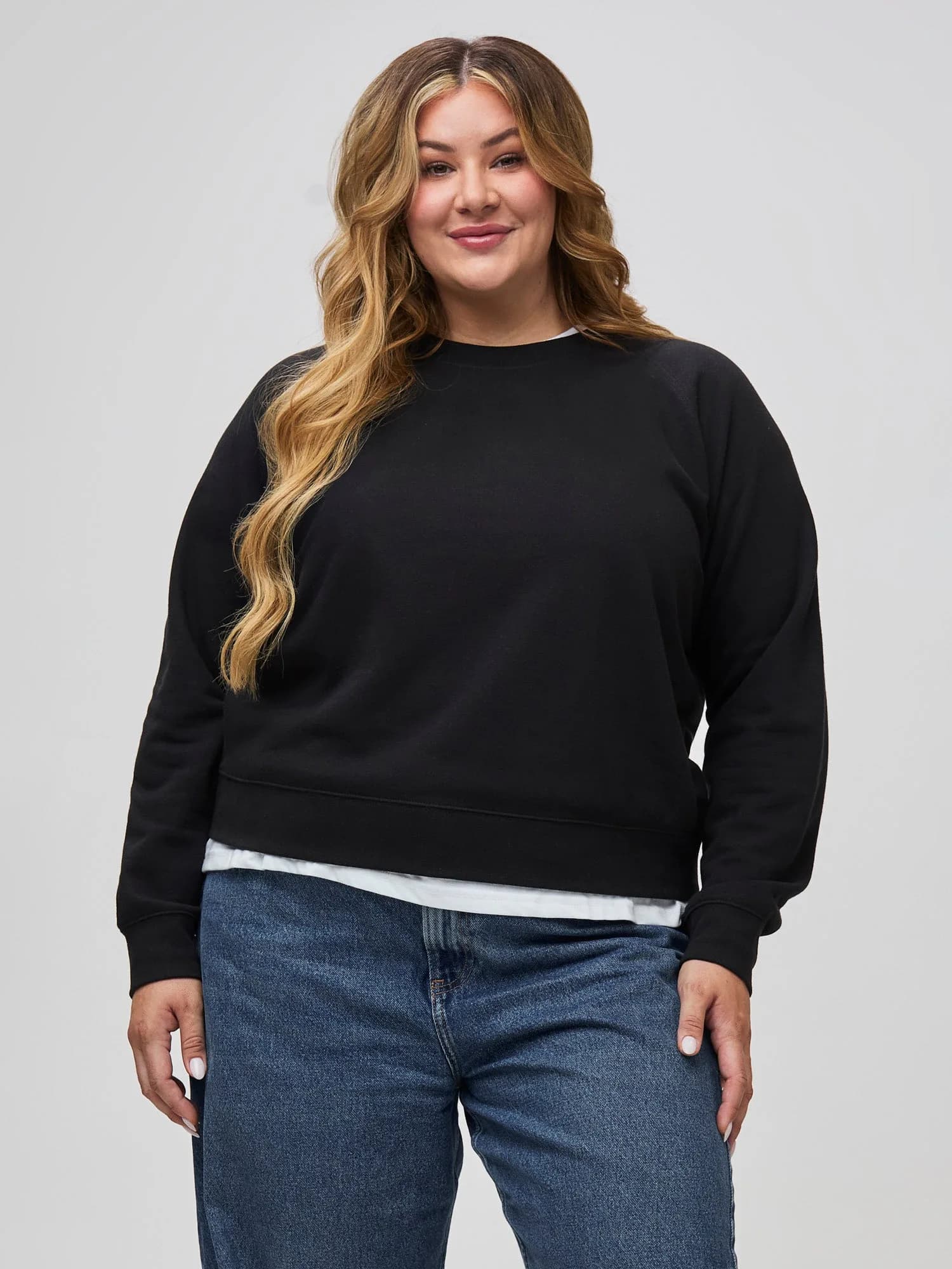 Women's Black Crew Sweatshirt