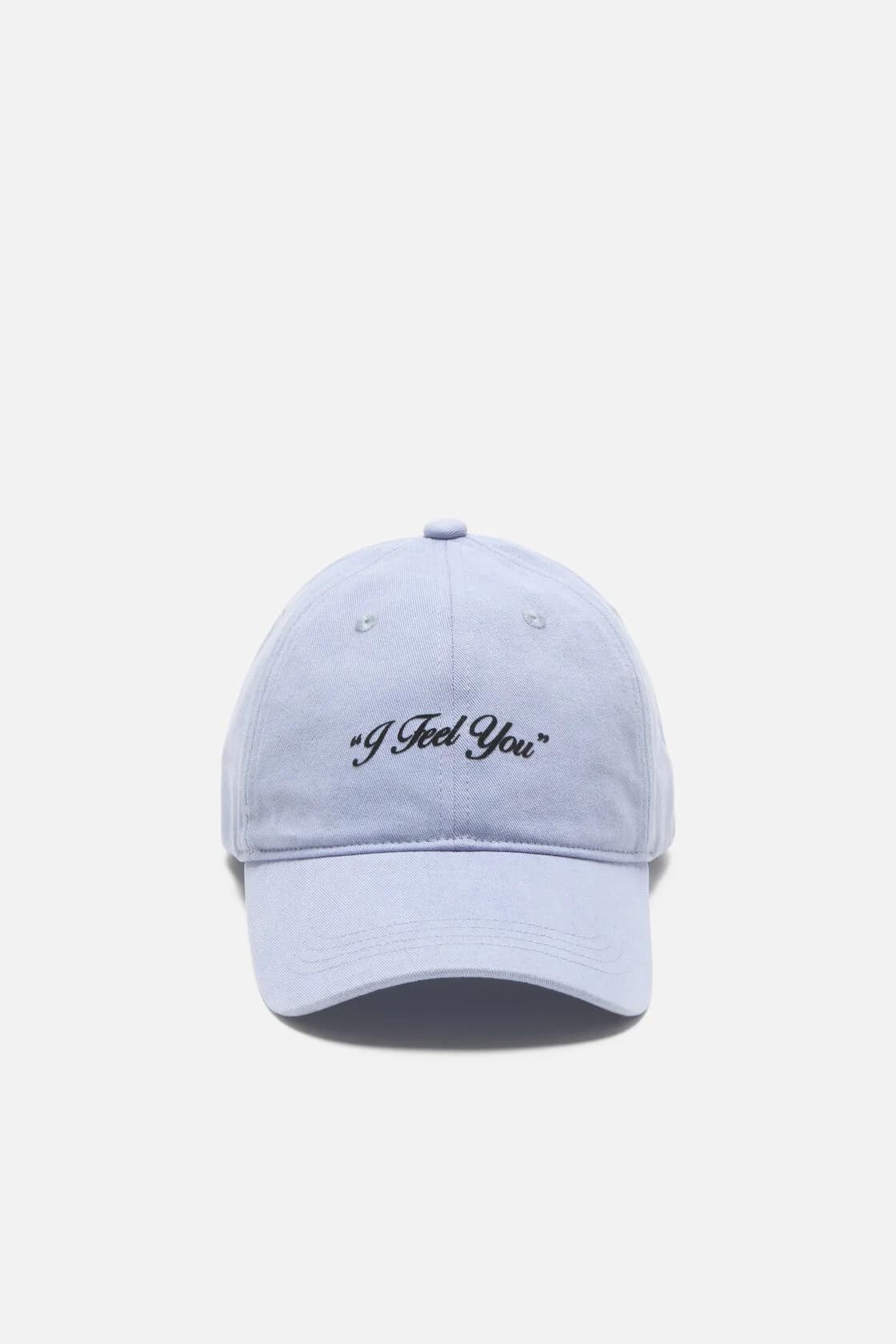 Logo cap