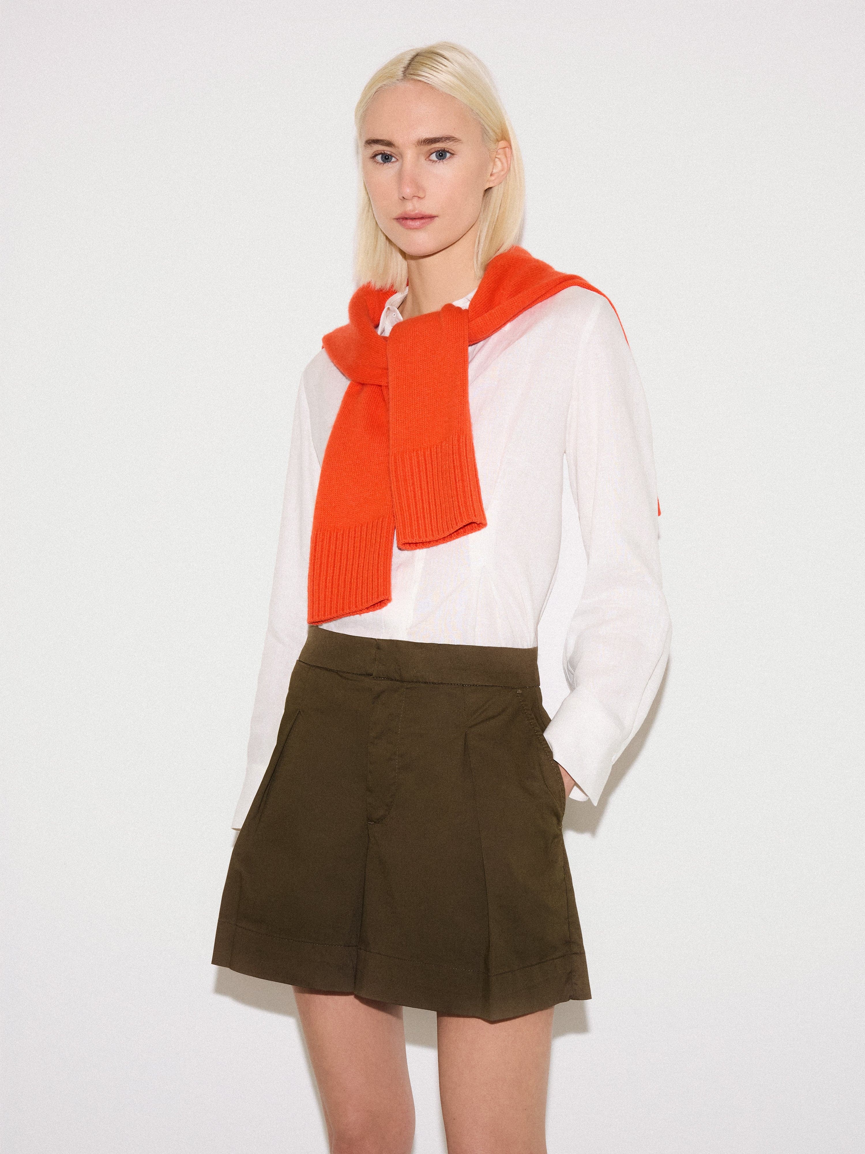 Cotton Pleat Front Chino Short | Green