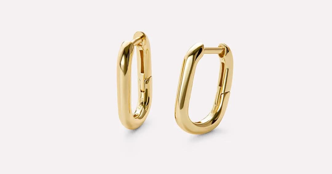 Minimal Gold Hoop Earrings